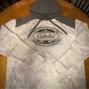 Men’s XL Cabelas Big Game Hunter White & Gray Camouflage Pullover Hoodie Country